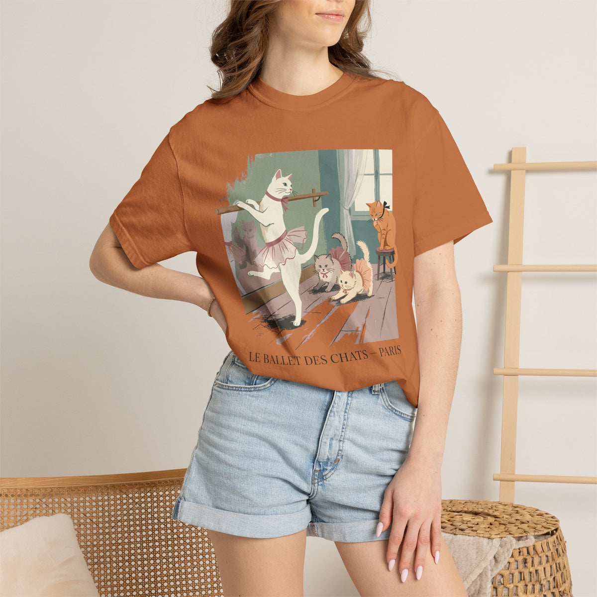 Le Ballet Des Chats T-Shirt
