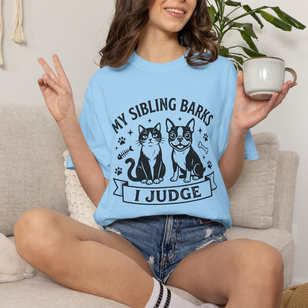 Tuxedo Cat Judges Boston Terrier T-Shirt