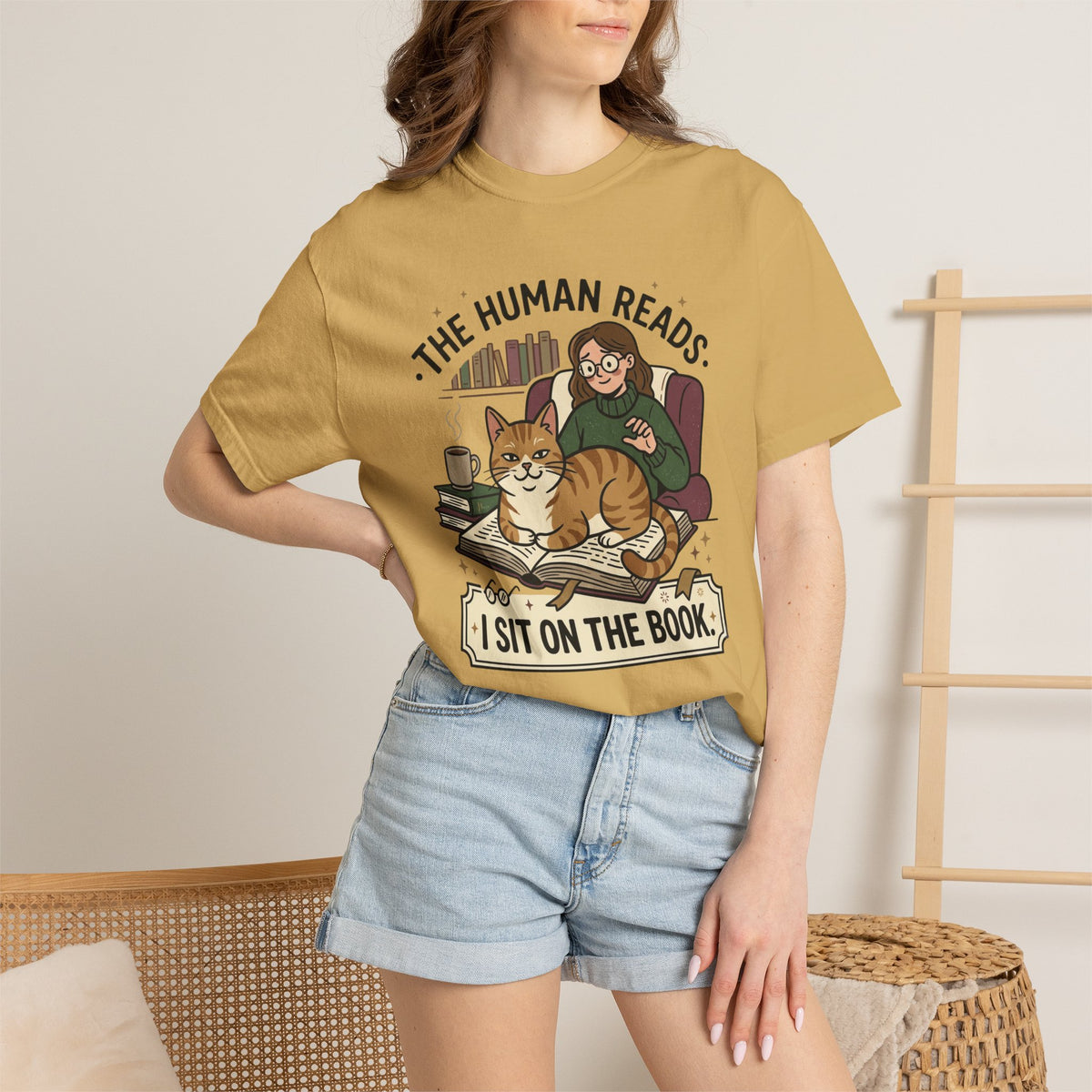 Human Reads, I Sit on the BOOK T-Shirt
